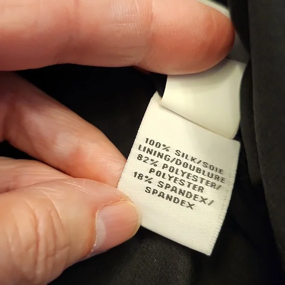 Diane Von Furstenberg Ex Cond & Pro Cleaned Silk Jumpsuit W/ Pockets, Large, $75 - Picture 6 of 14